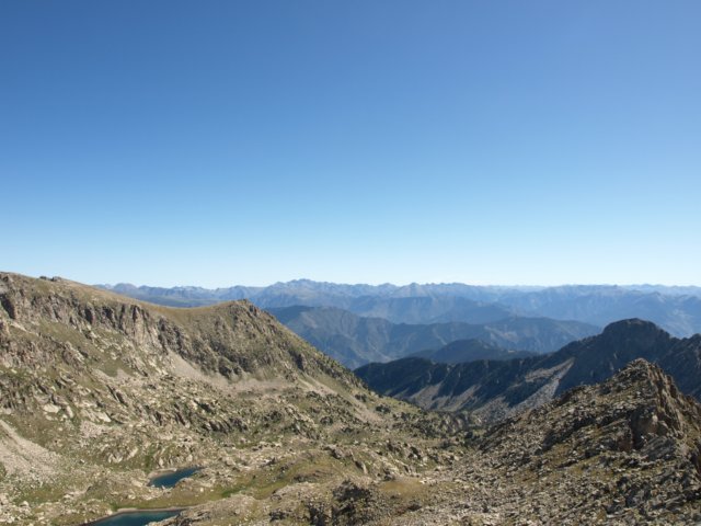 p8301393.jpg