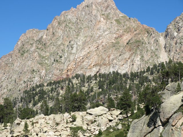 p8301414.jpg