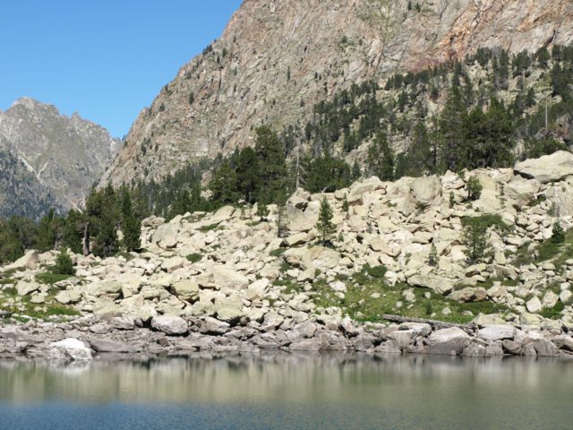 p8301417.jpg