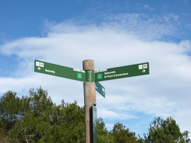 pb213891.jpg